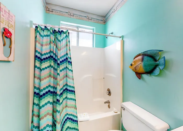 Dog-friendly House With Private Pool - Dock And Fishing Pier Available